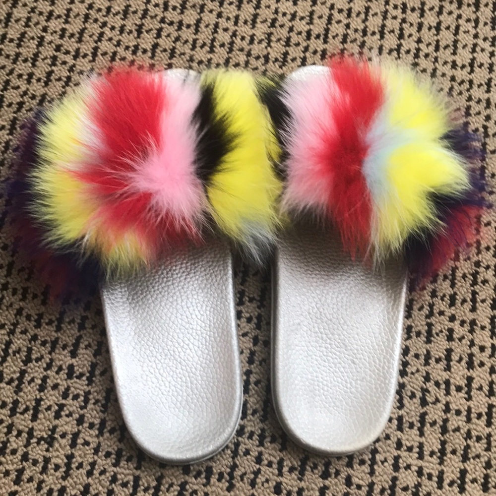 Fur slide sandals